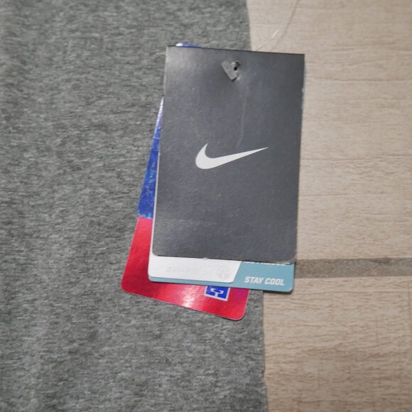 Nike Dri-Fit Men's Size Small UF Florida Gators S/S Shirt Football Baseball NWT - Picture 4 of 9